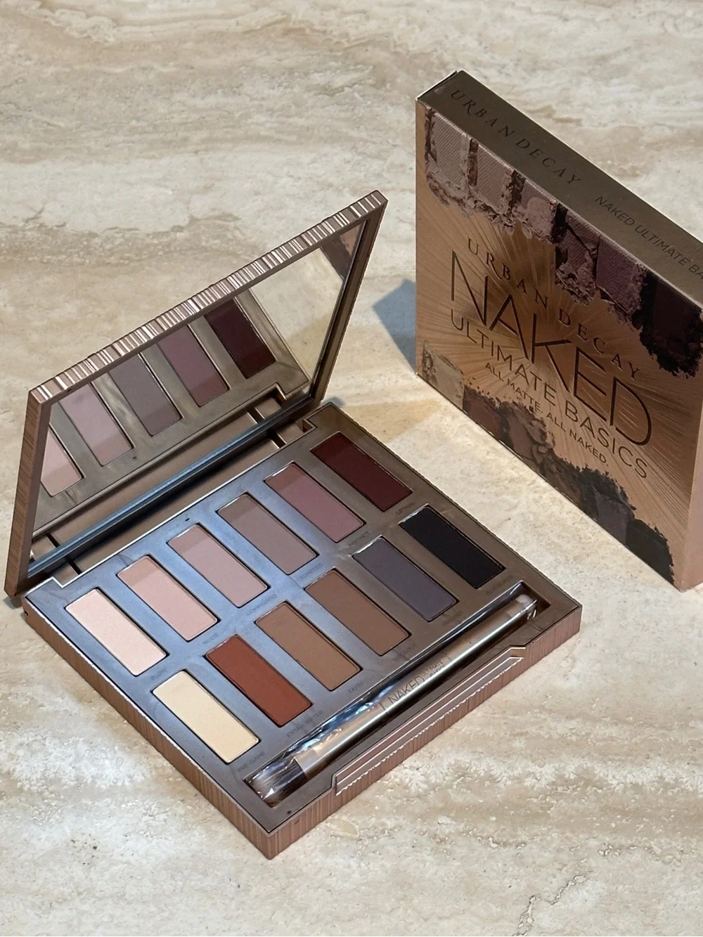 Urban Decay Naked Ultimate Basics Matte Palette